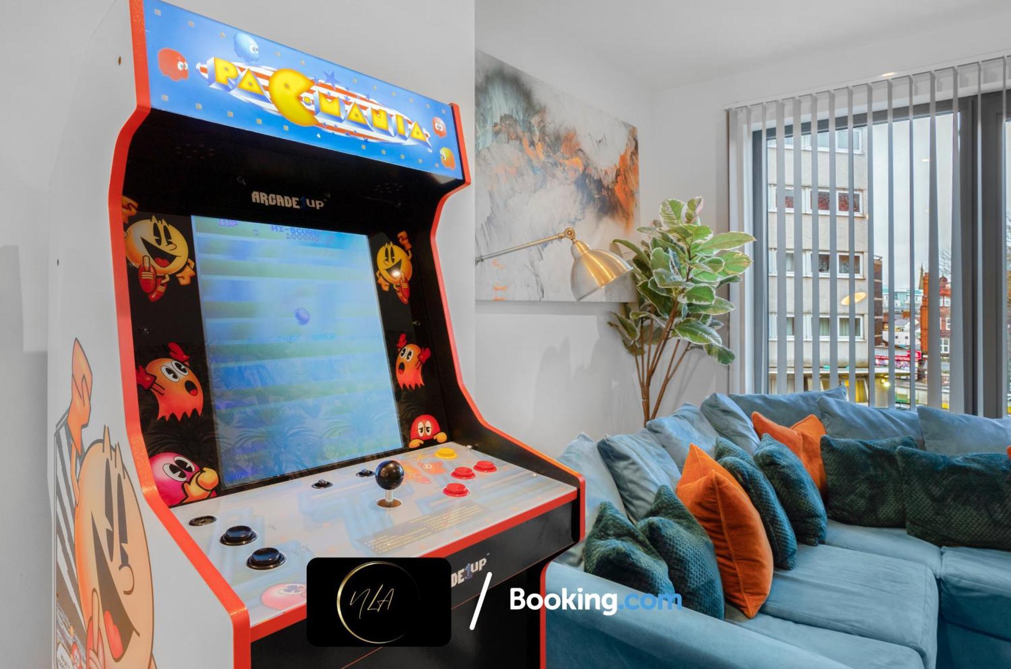 City Centre Apartment With Free Parking, 2 Bathrooms, Netflix And Wifi - Suitable For Contractors And Families - By Noor Luxury Accommodations Birmingham Kültér fotó
