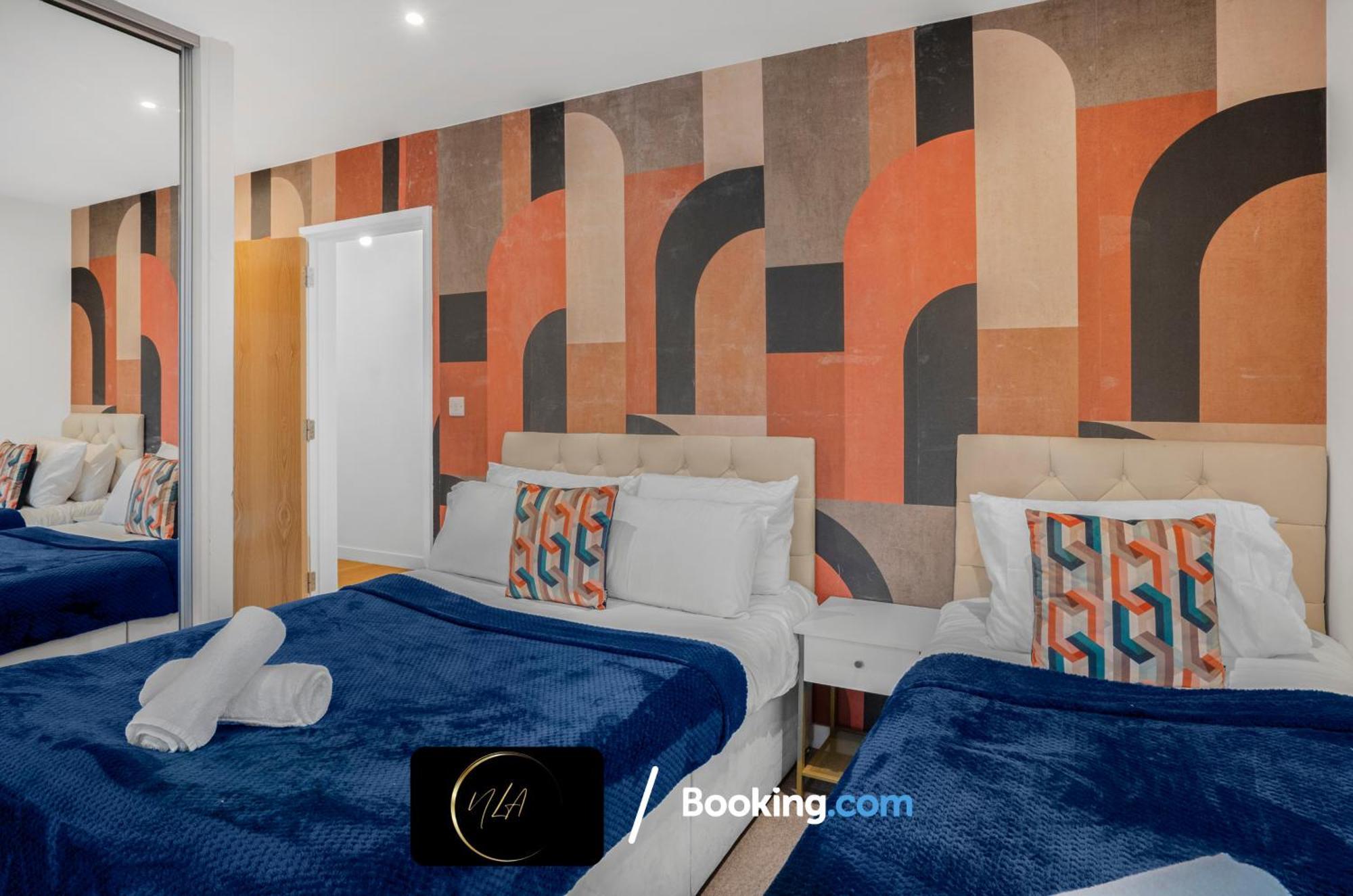 City Centre Apartment With Free Parking, 2 Bathrooms, Netflix And Wifi - Suitable For Contractors And Families - By Noor Luxury Accommodations Birmingham Kültér fotó